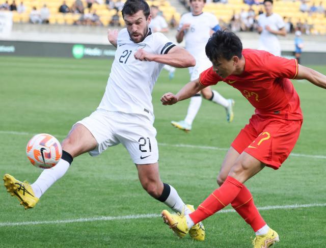 竞技宝电竞领导者-对话巴顿：圆梦国足第1球有预感 未来期待更多得分